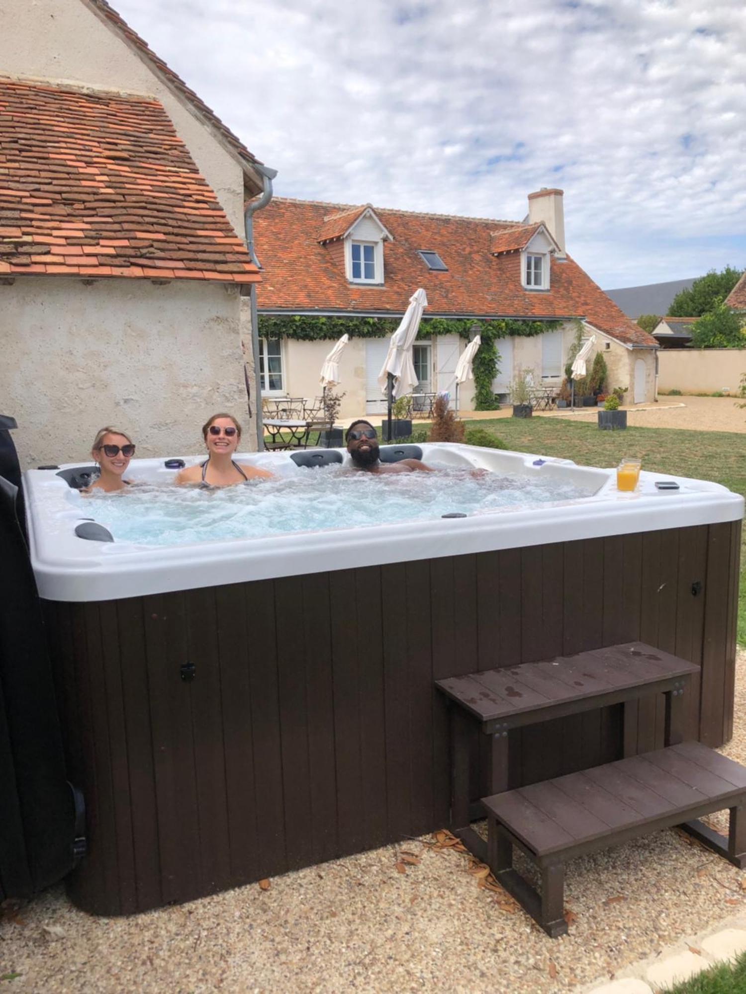 Domaine De Praline Praline Bed & Breakfast Villerbon Екстериор снимка