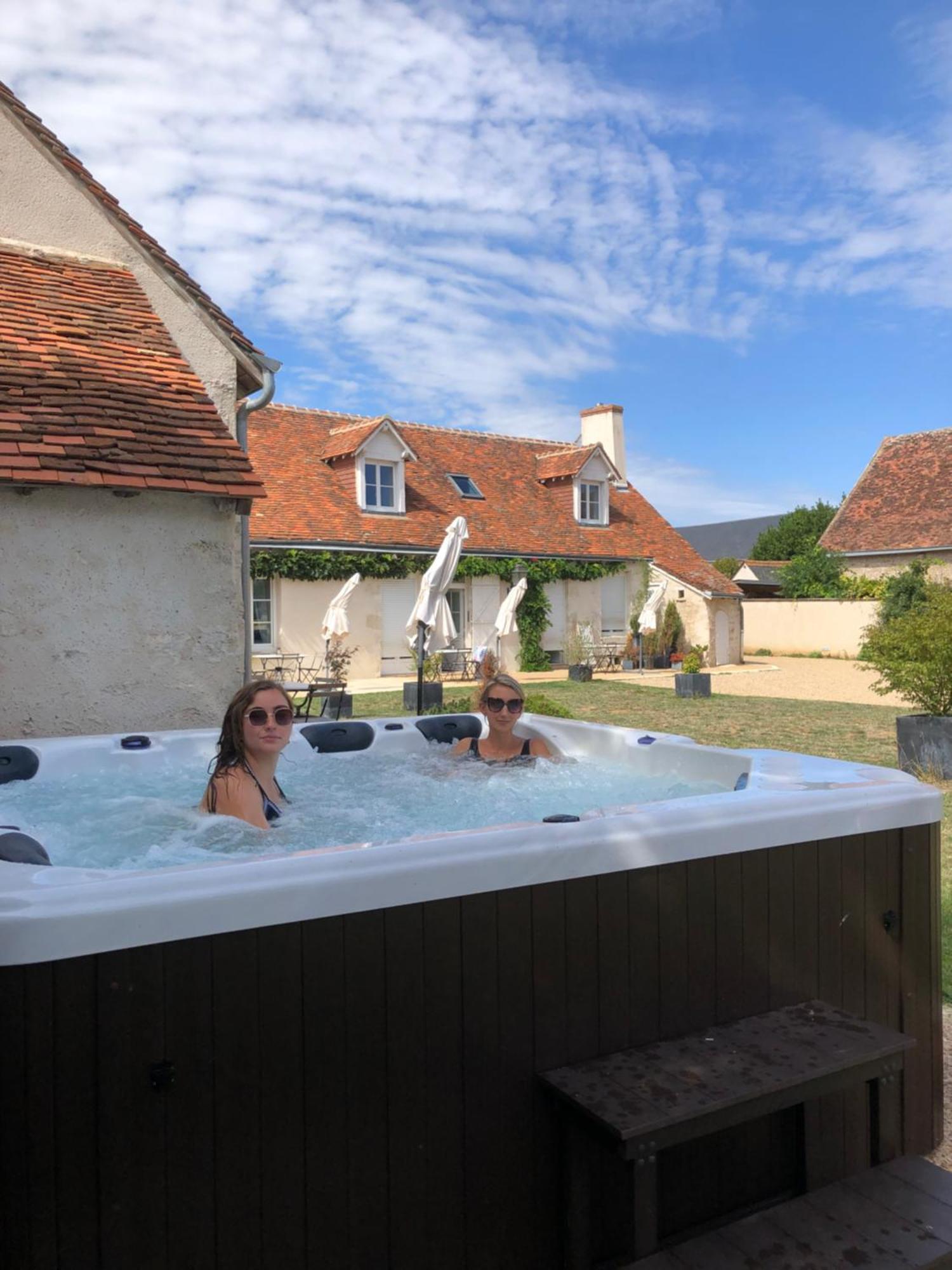 Domaine De Praline Praline Bed & Breakfast Villerbon Екстериор снимка